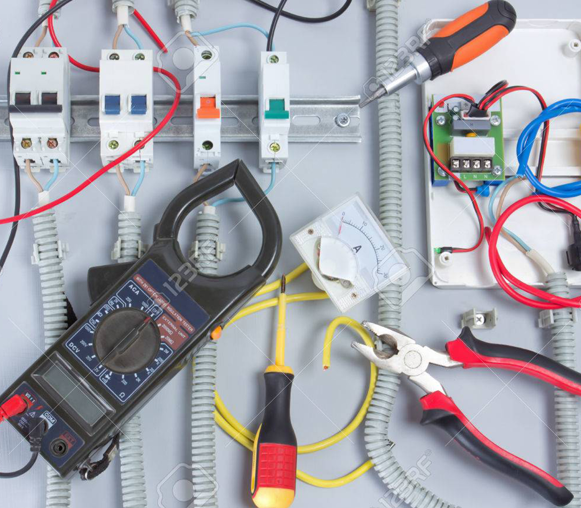 Centre de formation | Ingelec - Fabrication appareillage electrique